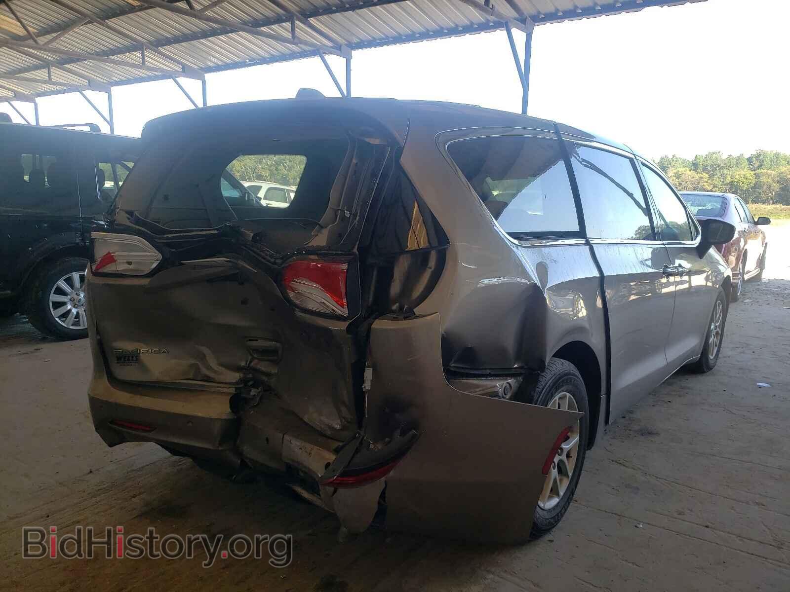 2017 CHRYSLER PACIFICA - VIN: 2C4RC1DG5HR551747 - Фото 4