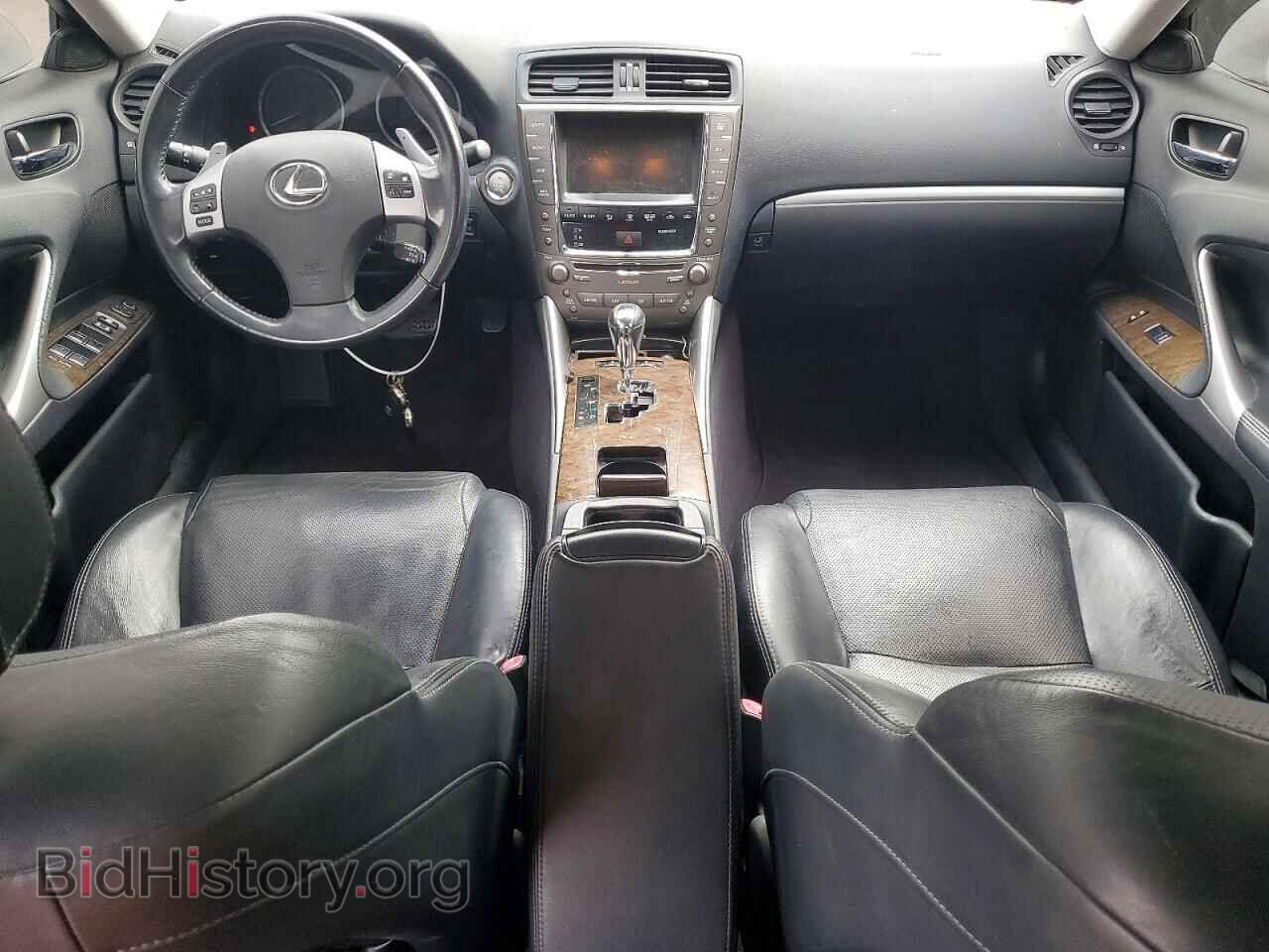 2011 LEXUS IS - VIN: JTHBF5C29B5156155 - Photo 8