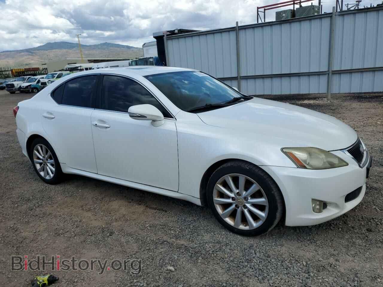 2010 LEXUS IS - VIN: JTHBF5C26A2098070 - Photo 4