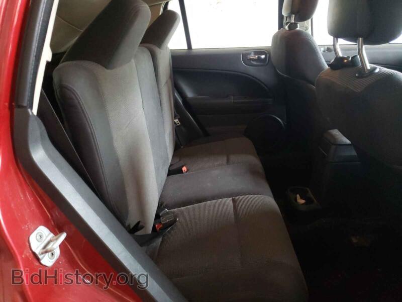2010 Dodge CALIBER (VIN 1B3CB4HA3AD650299) — фото 6 из 10