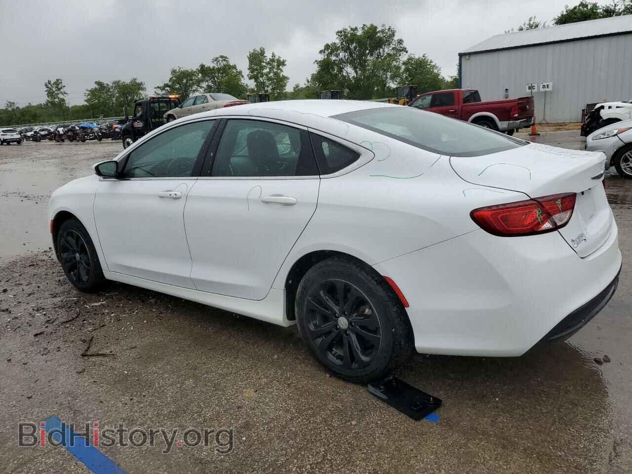 2017 CHRYSLER 200 - VIN: 1C3CCCFB7HN511111 - Photo 2