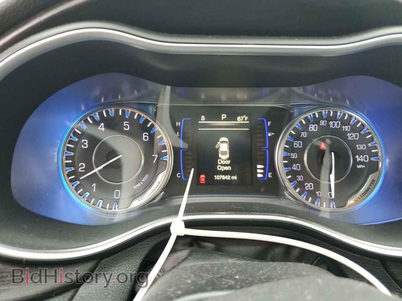 2017 CHRYSLER 200 - VIN: 1C3CCCFB7HN511111 - Photo 9