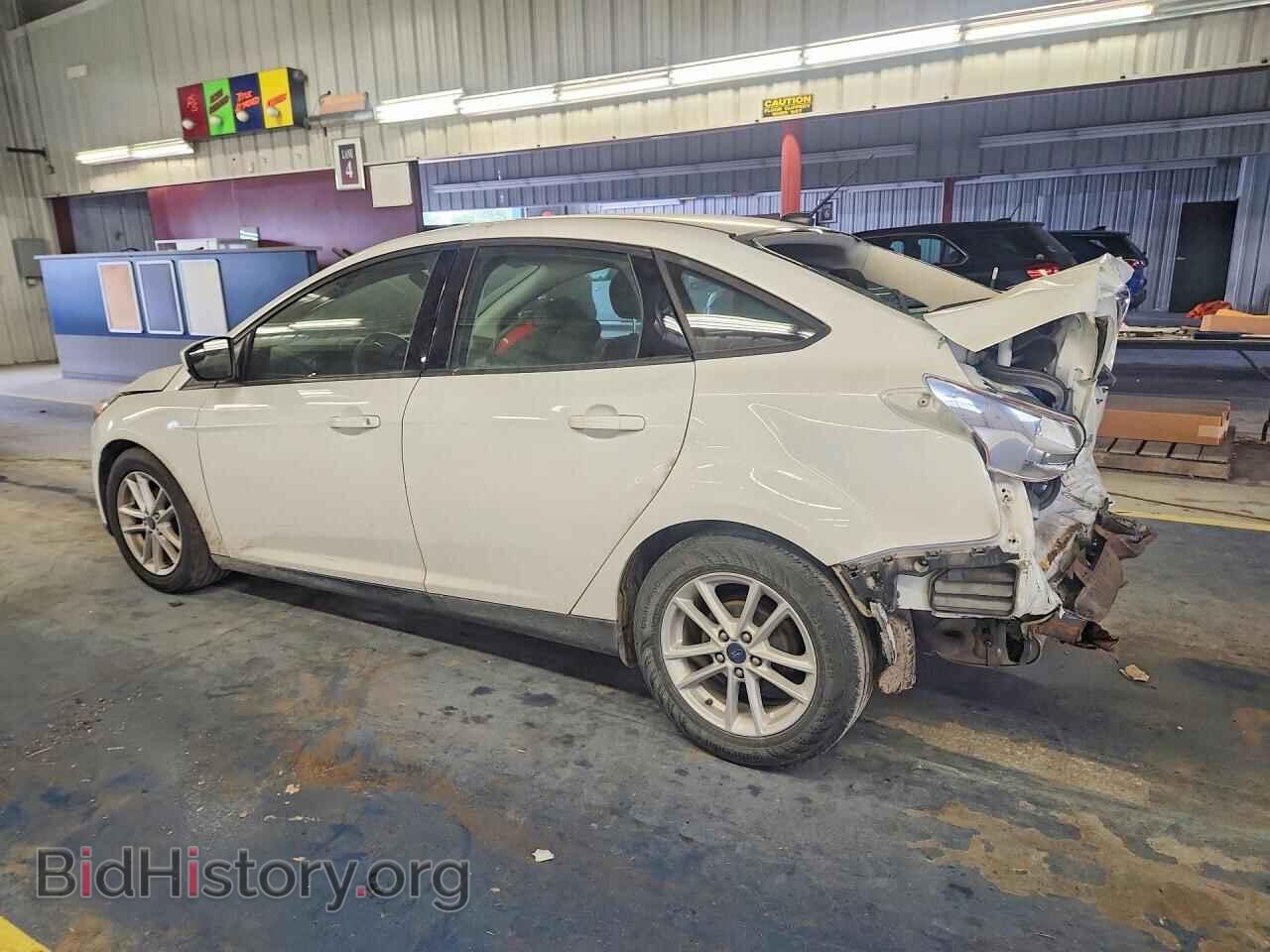 2018 FORD FOCUS - VIN: 1FADP3F27JL328061 - Фото 2