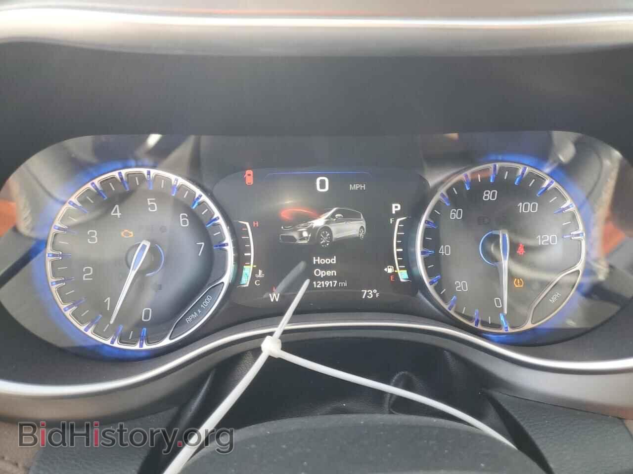 2017 CHRYSLER PACIFICA - VIN: 2C4RC1GGXHR525902 - Photo 9