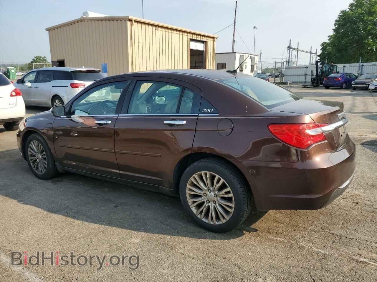 2012 CHRYSLER 200 - VIN: 1C3CCBCG5CN169676 - Фото 2