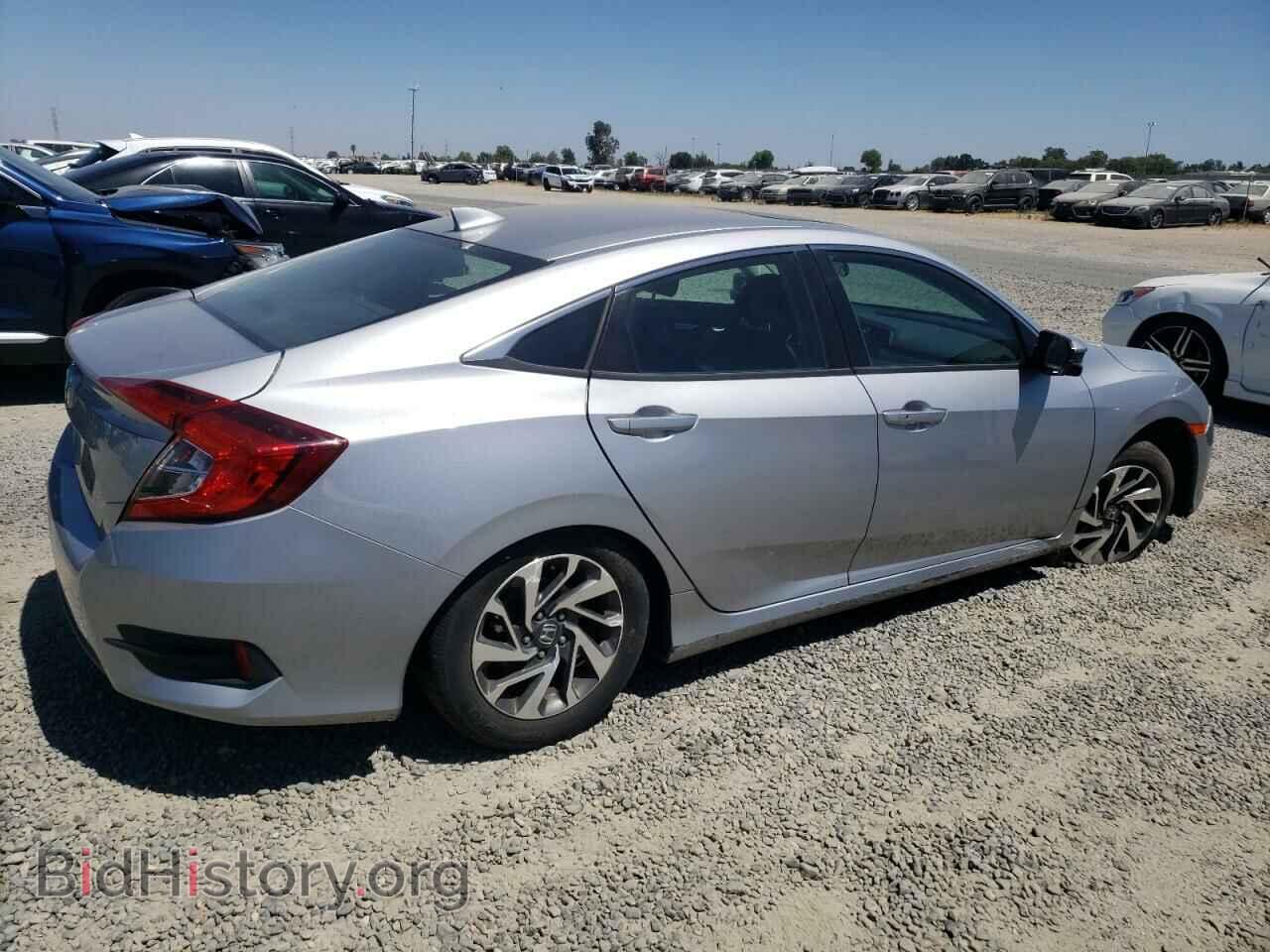 2017 HONDA CIVIC - VIN: 2HGFC2F84HH540504 - Фото 3