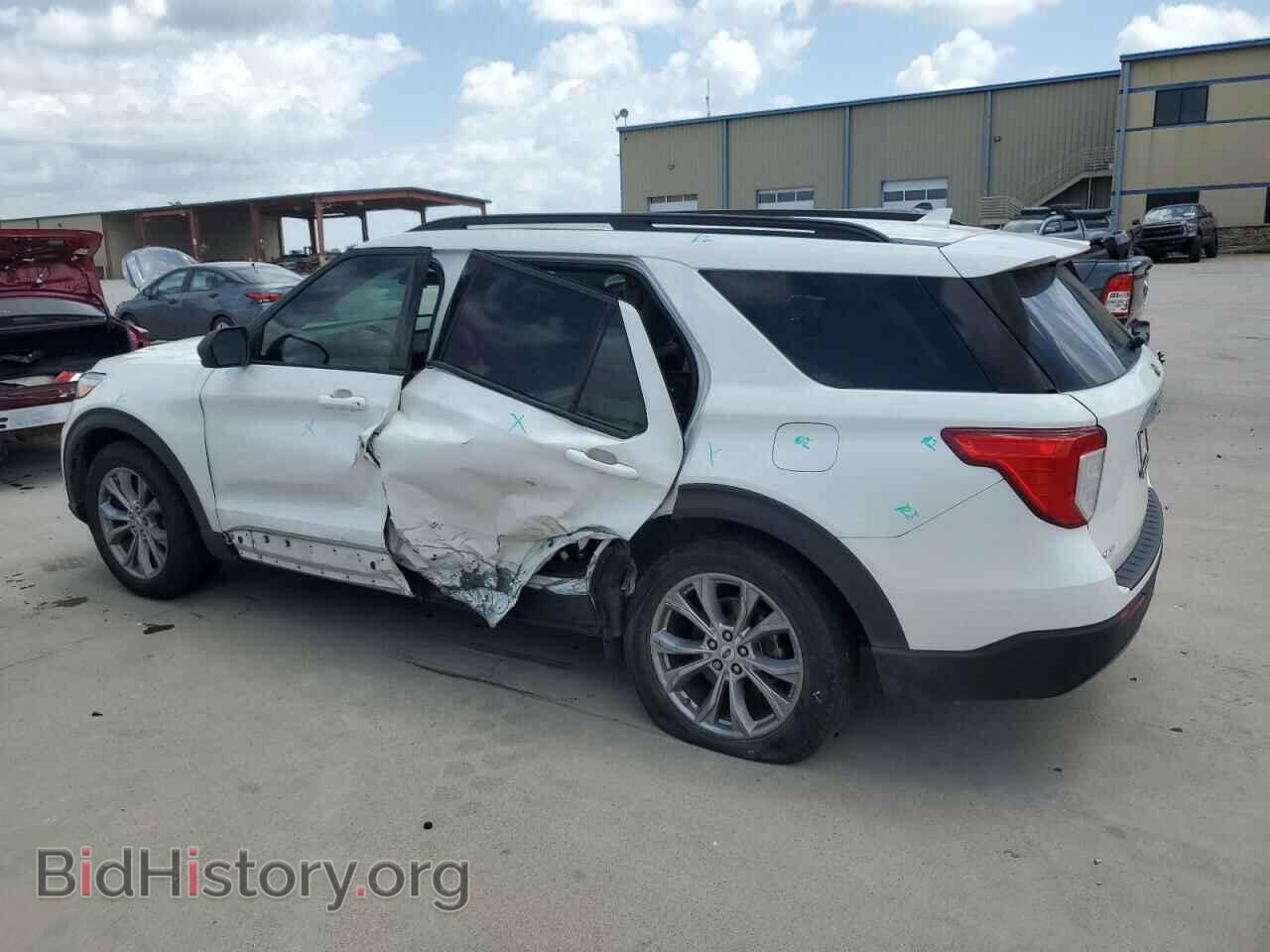 2020 FORD EXPLORER - VIN: 1FMSK7DH2LGA79772 - Photo 2