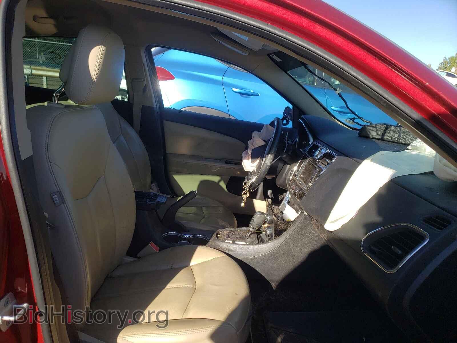 2011 CHRYSLER 200 - VIN: 1C3BC2FB5BN505997 - Фото 5