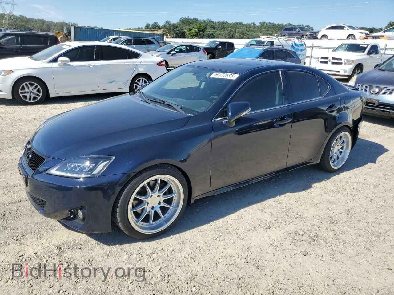 Photo JTHBF5C29B5149755 - LEXUS IS 2011