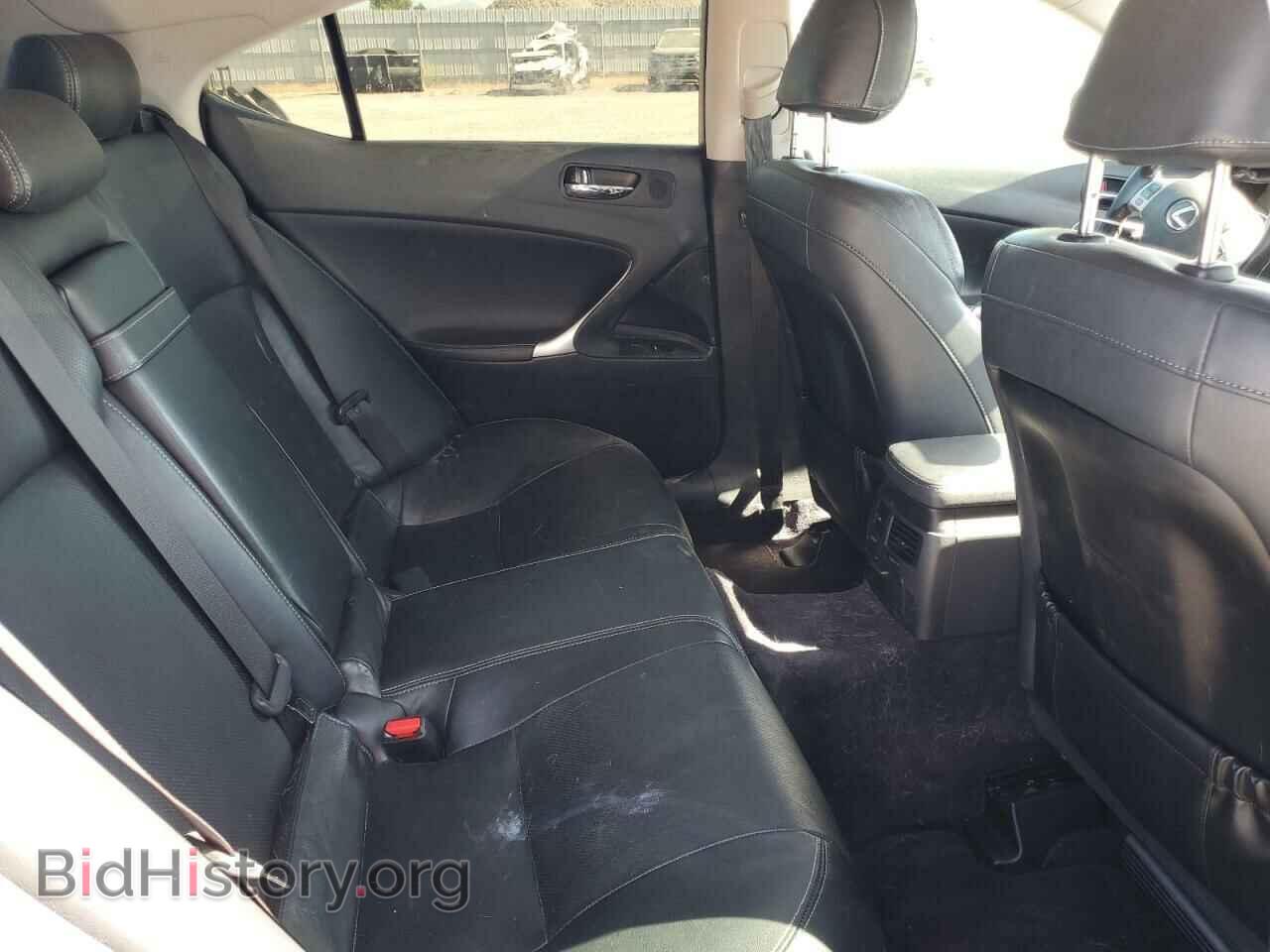 2011 LEXUS IS - VIN: JTHBF5C29B5149755 - Photo 10