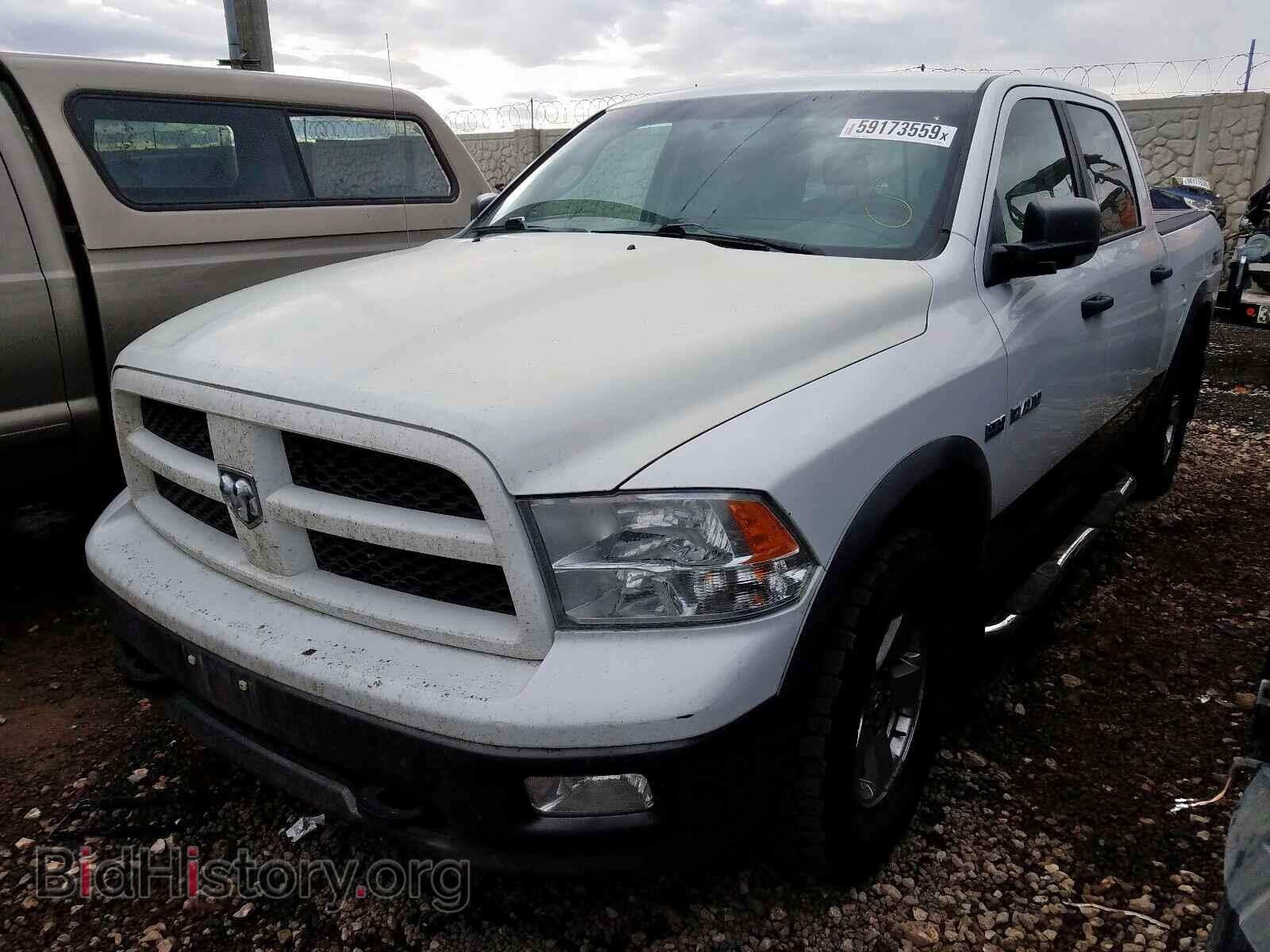 2010 DODGE RAM 1500 - VIN: 1D7RV1CT0AS262231 - Фото 2