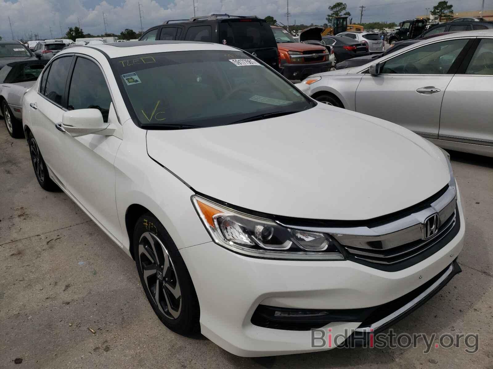 Photo 1HGCR2F76HA044692 - HONDA ACCORD 2017