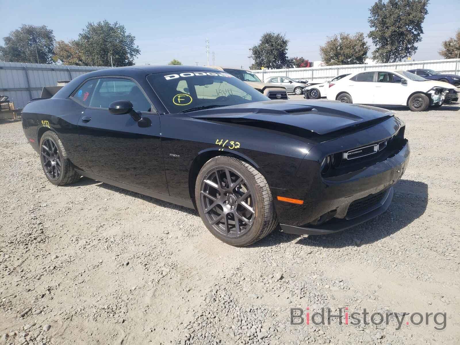 Photo 2C3CDZBT8JH228357 - DODGE CHALLENGER 2018