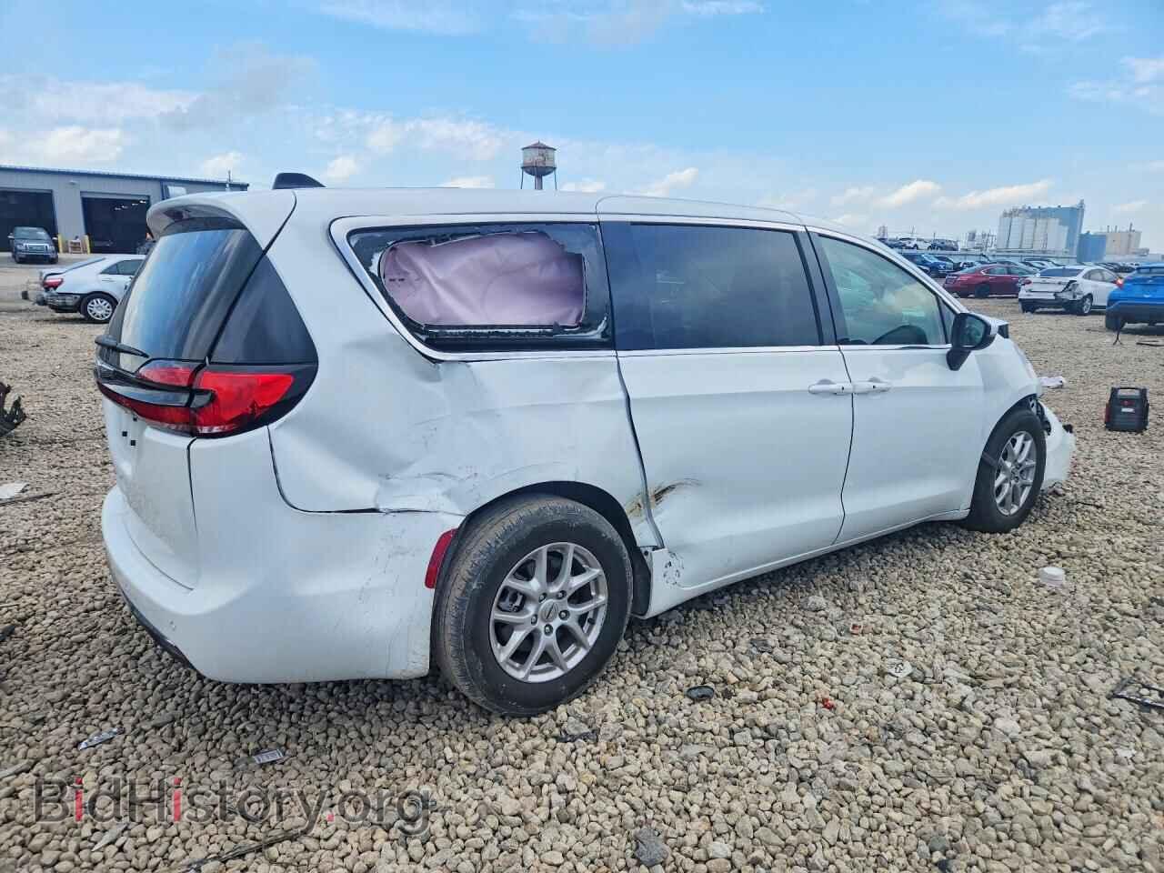 2023 CHRYSLER PACIFICA - VIN: 2C4RC1BG0PR571941 - Photo 3