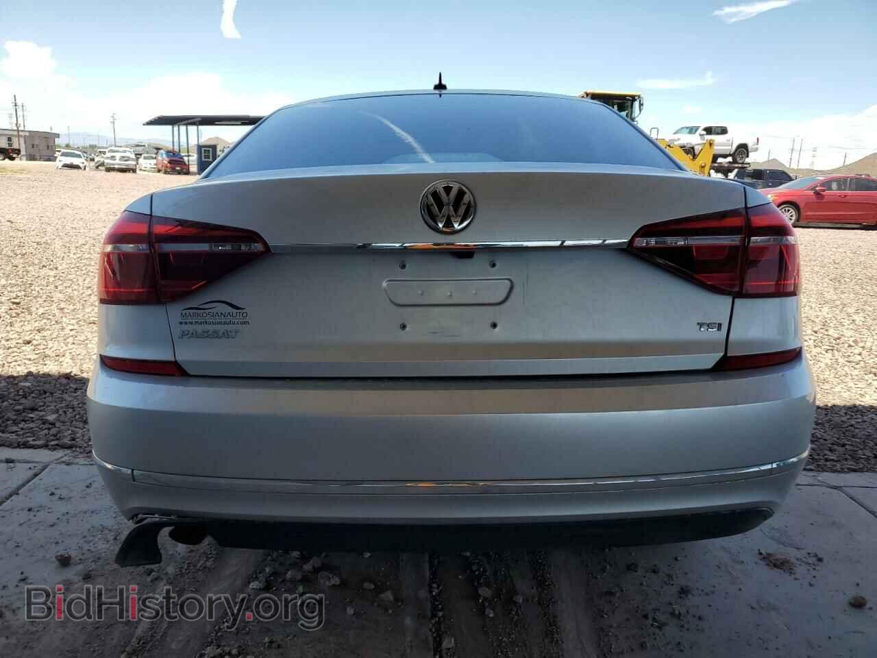 2017 VOLKSWAGEN PASSAT - VIN: 1VWAT7A39HC051629 - Фото 6