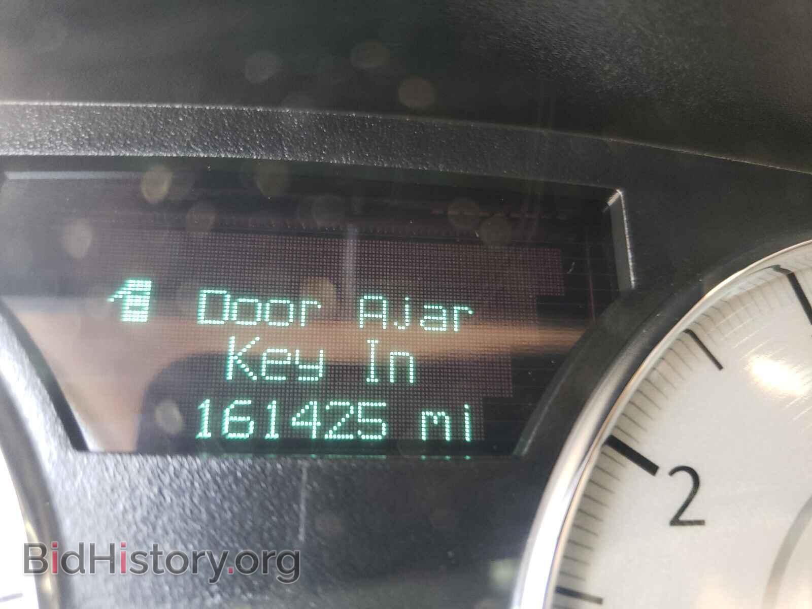 2010 CHRYSLER 300 - VIN: 2C3CA2CV5AH328934 - Фото 8
