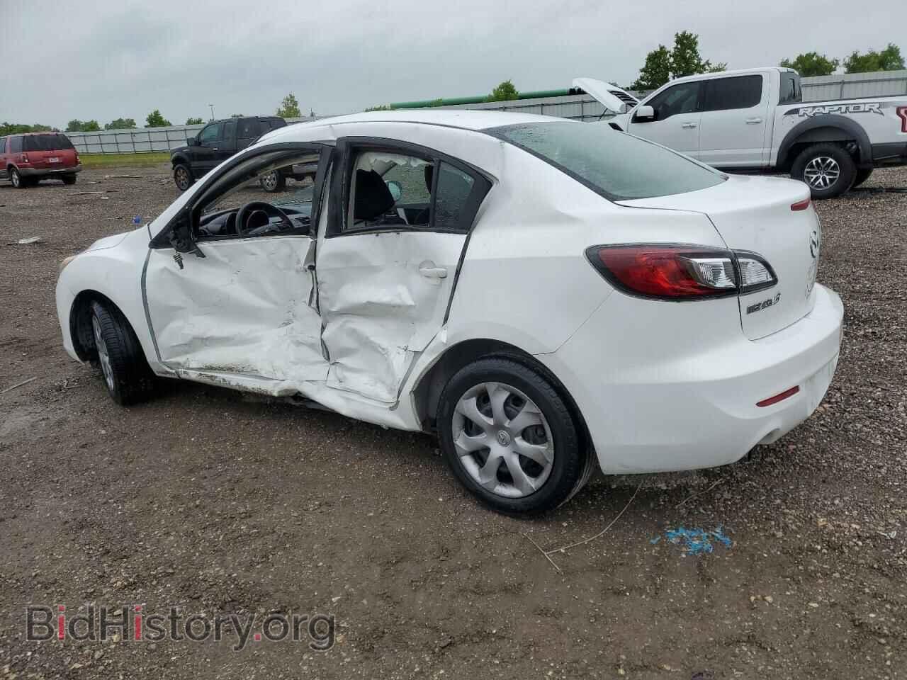 2013 MAZDA 3 - VIN: JM1BL1U73D1847169 - Photo 2