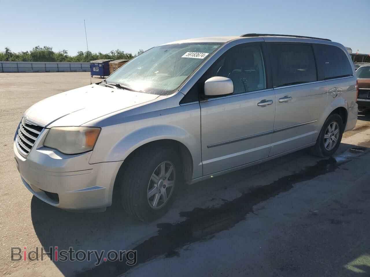 Photo 2A4RR5D17AR232108 - CHRYSLER MINIVAN 2010