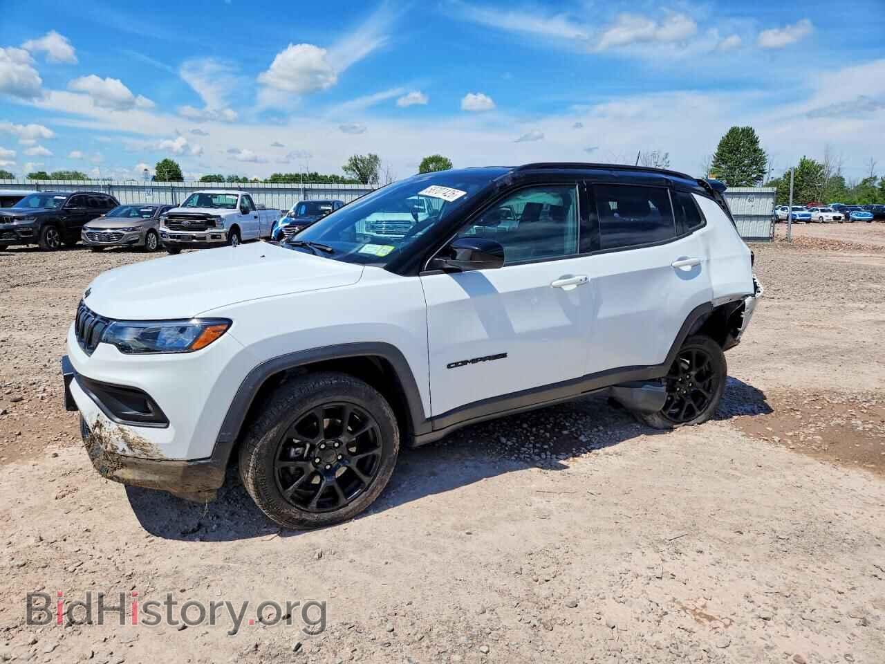 Фотография 3C4NJDBB5NT207647 - JEEP COMPASS 2022