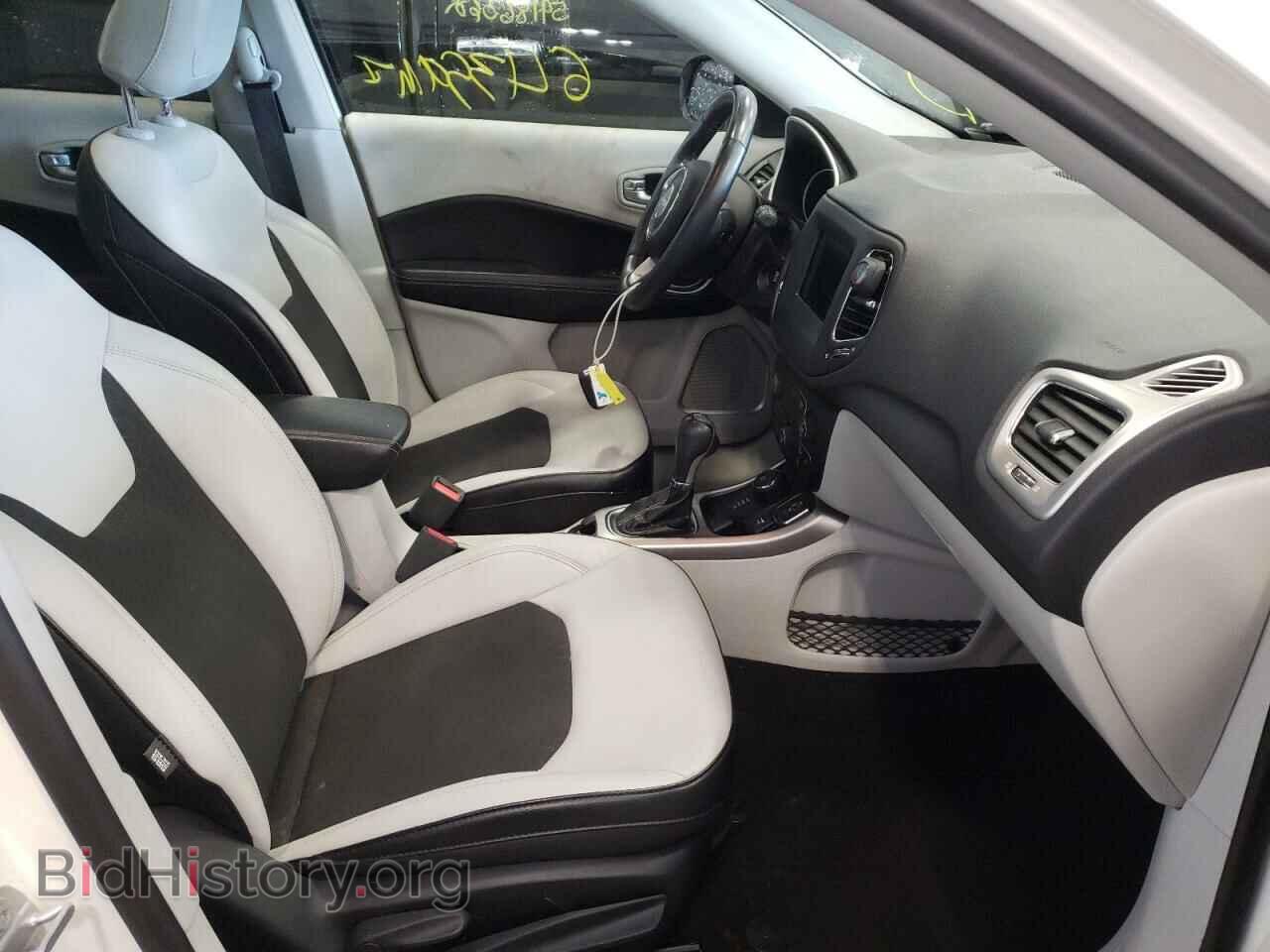 2017 JEEP COMPASS - VIN: 3C4NJDBB2HT657812 - Фото 5