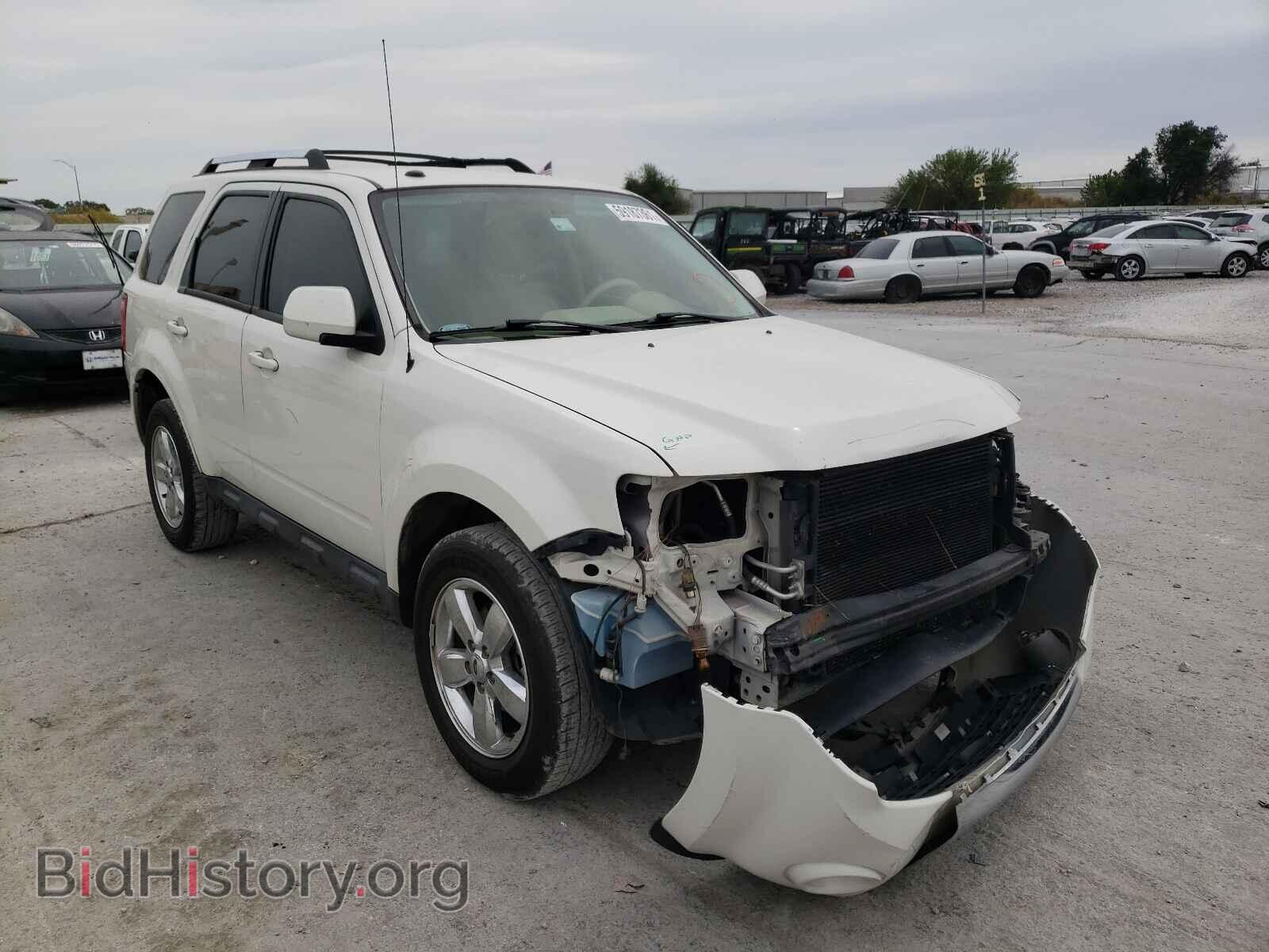 Фотография 1FMCU0EG2BKC37566 - FORD ESCAPE 2011