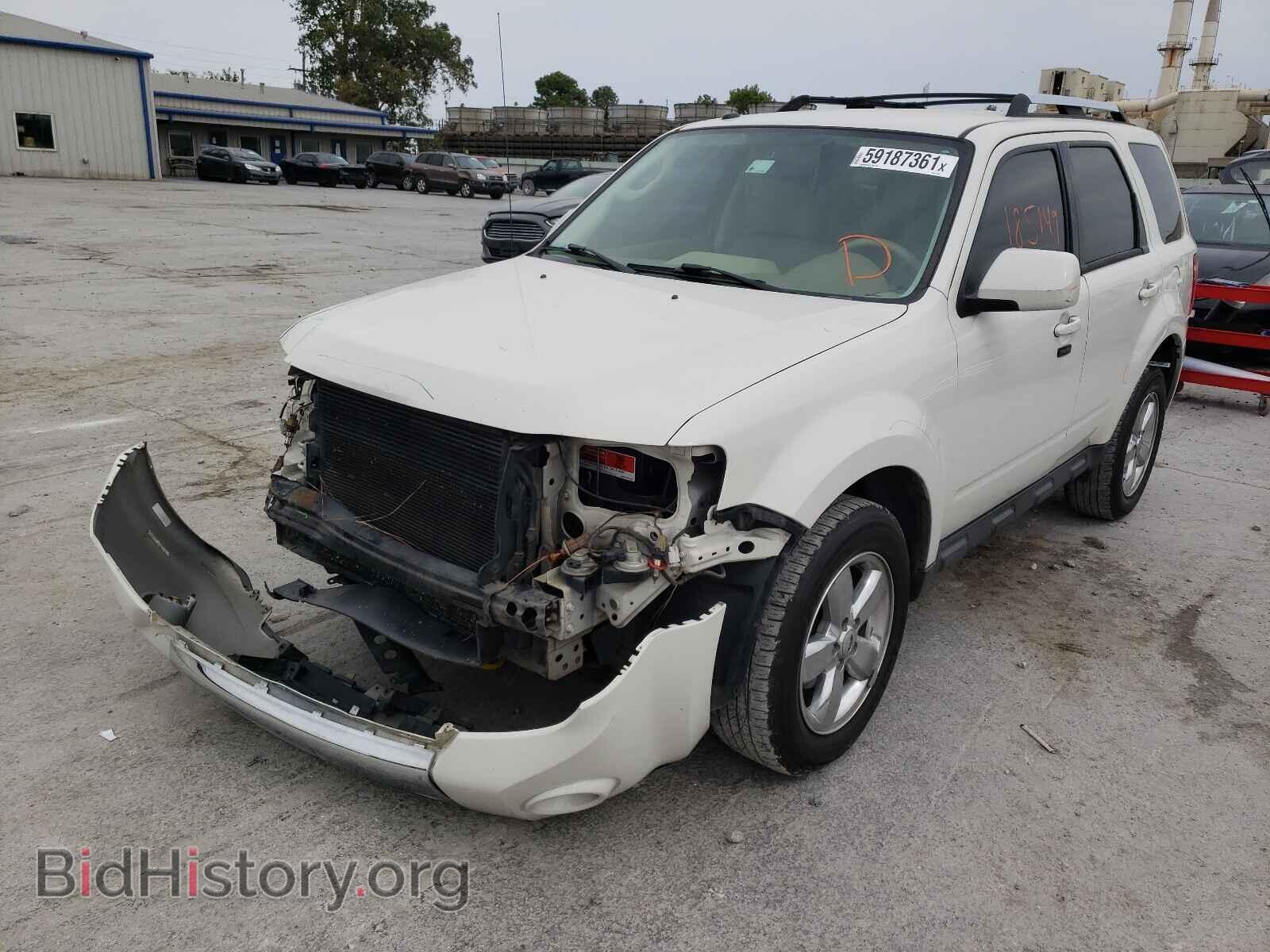 2011 FORD ESCAPE - VIN: 1FMCU0EG2BKC37566 - Фото 2