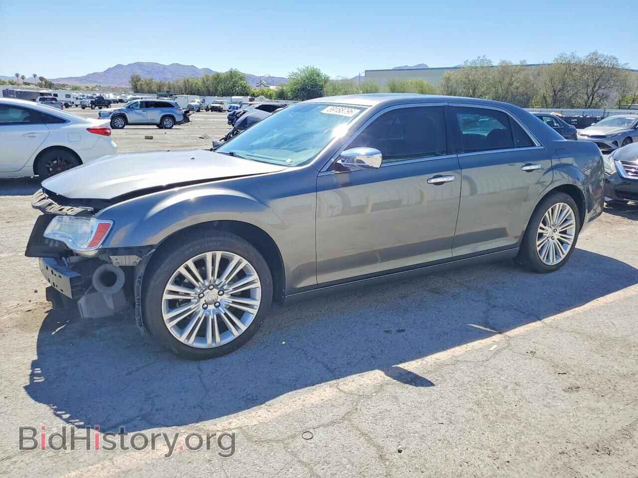 Photo 2C3CA5CG8BH523902 - CHRYSLER 300 2011
