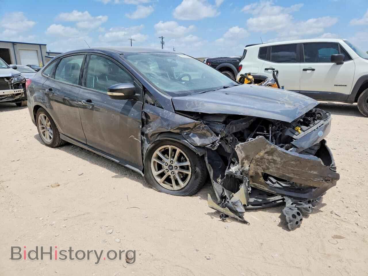 2016 FORD FOCUS - VIN: 1FADP3F2XGL256698 - Photo 4