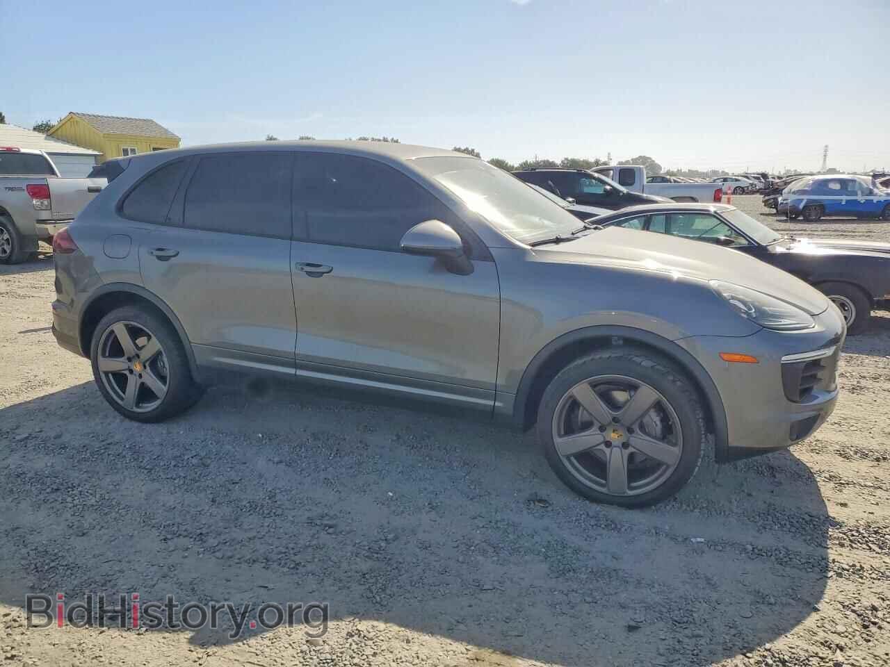 2016 PORSCHE CAYENNE - VIN: WP1AA2A26GLA10696 - Photo 4