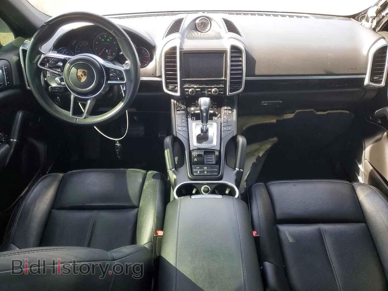2016 PORSCHE CAYENNE - VIN: WP1AA2A26GLA10696 - Photo 8