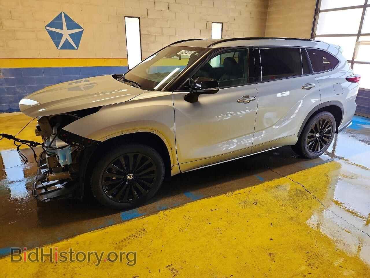 Фотография 5TDKDRAH9RS536980 - TOYOTA HIGHLANDER 2024