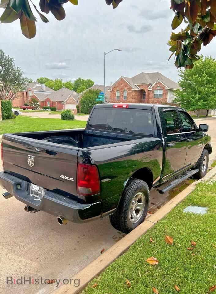 2013 RAM 1500 (VIN 1C6RR7KT6DS596651) — фото 4 из 11