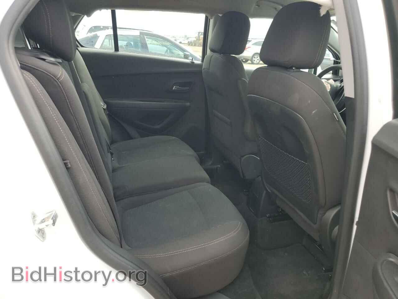 2018 CHEVROLET TRAX - VIN: KL7CJKSB2JB646745 - Фото 10