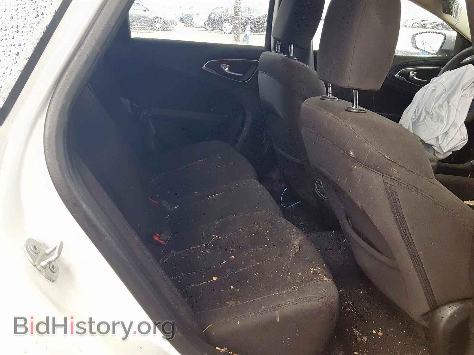 2015 CHRYSLER 200 - VIN: 1C3CCCAB8FN748162 - Photo 6