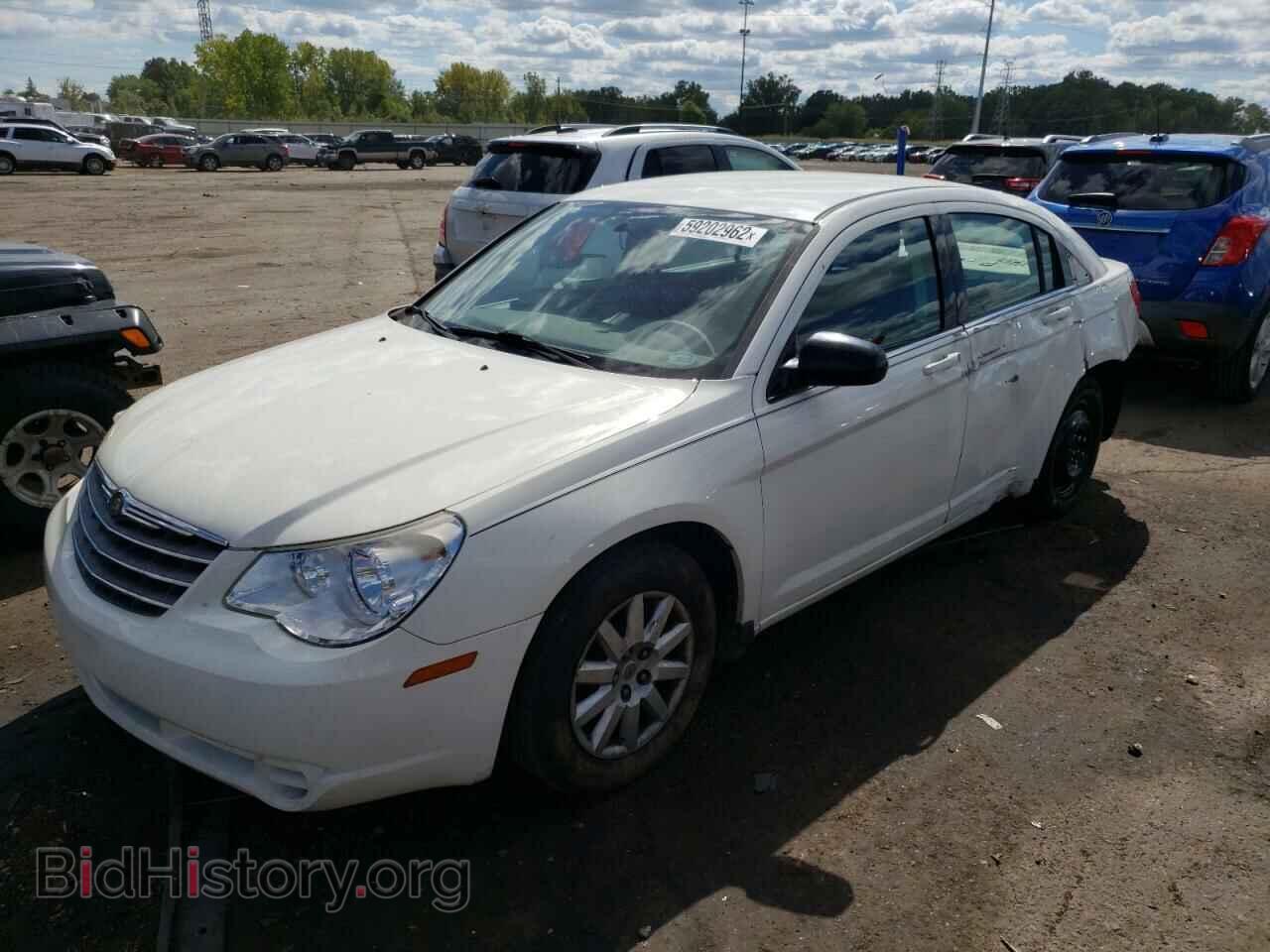 2010 CHRYSLER SEBRING - VIN: 1C3CC4FBXAN213762 - Фото 2
