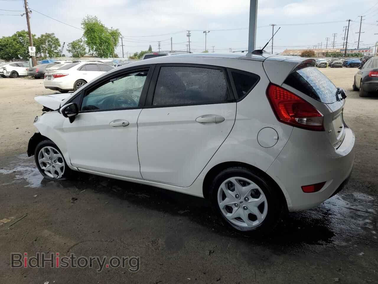 2011 FORD FIESTA - VIN: 3FADP4EJ0BM200582 - Фото 2