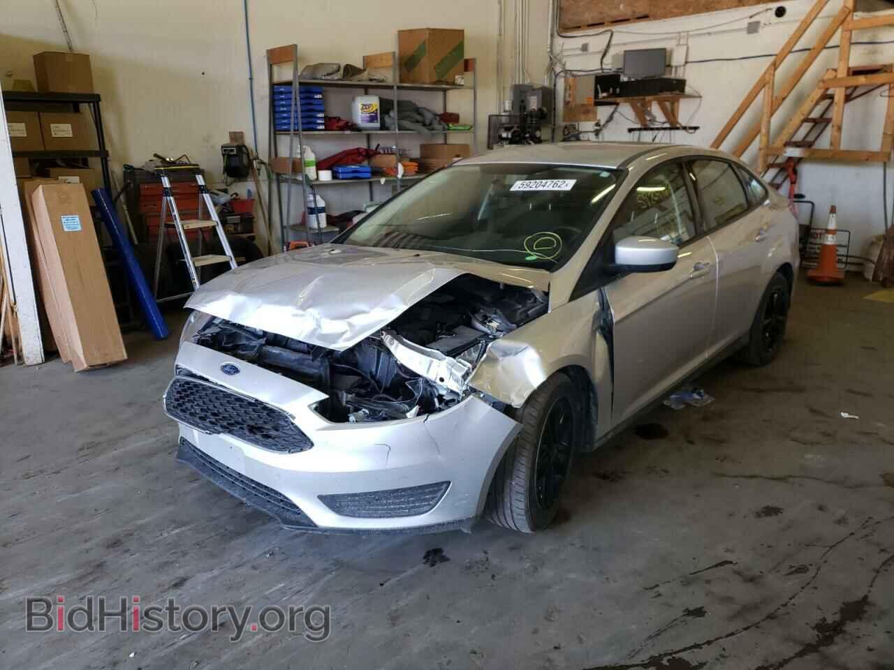 2018 FORD FOCUS - VIN: 1FADP3F22JL327870 - Фото 2