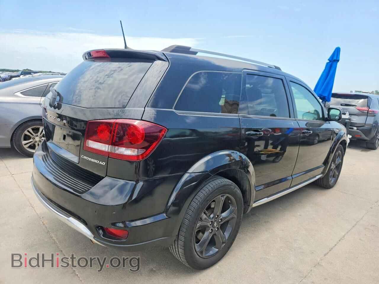 2020 DODGE JOURNEY - VIN: 3C4PDCGB7LT212932 - Фото 3