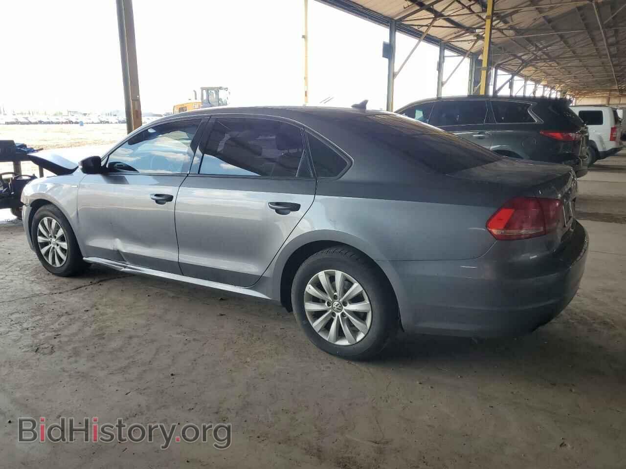 2015 VOLKSWAGEN PASSAT - VIN: 1VWAT7A33FC031390 - Фото 2