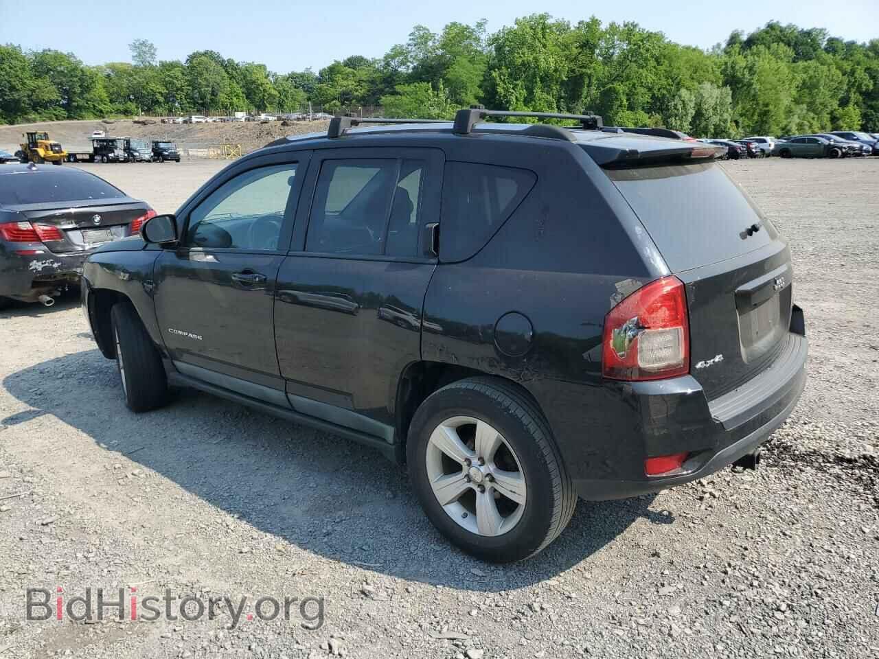 2012 JEEP COMPASS - VIN: 1C4NJDEB2CD506933 - Photo 2