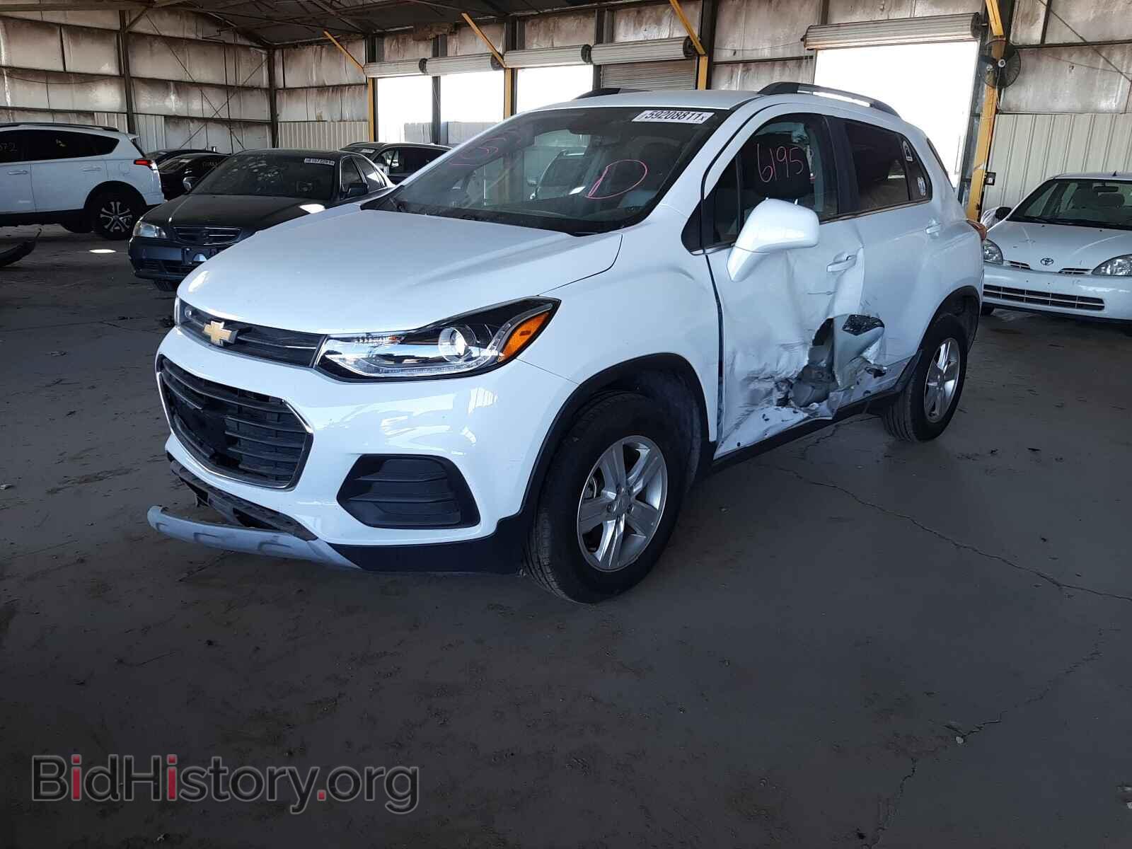 2017 CHEVROLET TRAX - VIN: 3GNCJPSB3HL140843 - Фото 2
