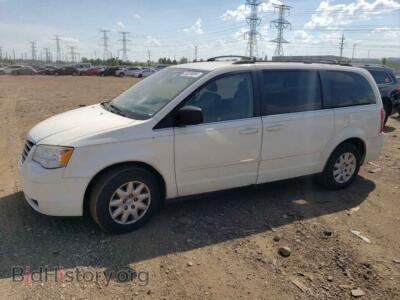 2010 Chrysler MINIVAN LX, white — VIN 2A4RR4DE0AR178549, Copart