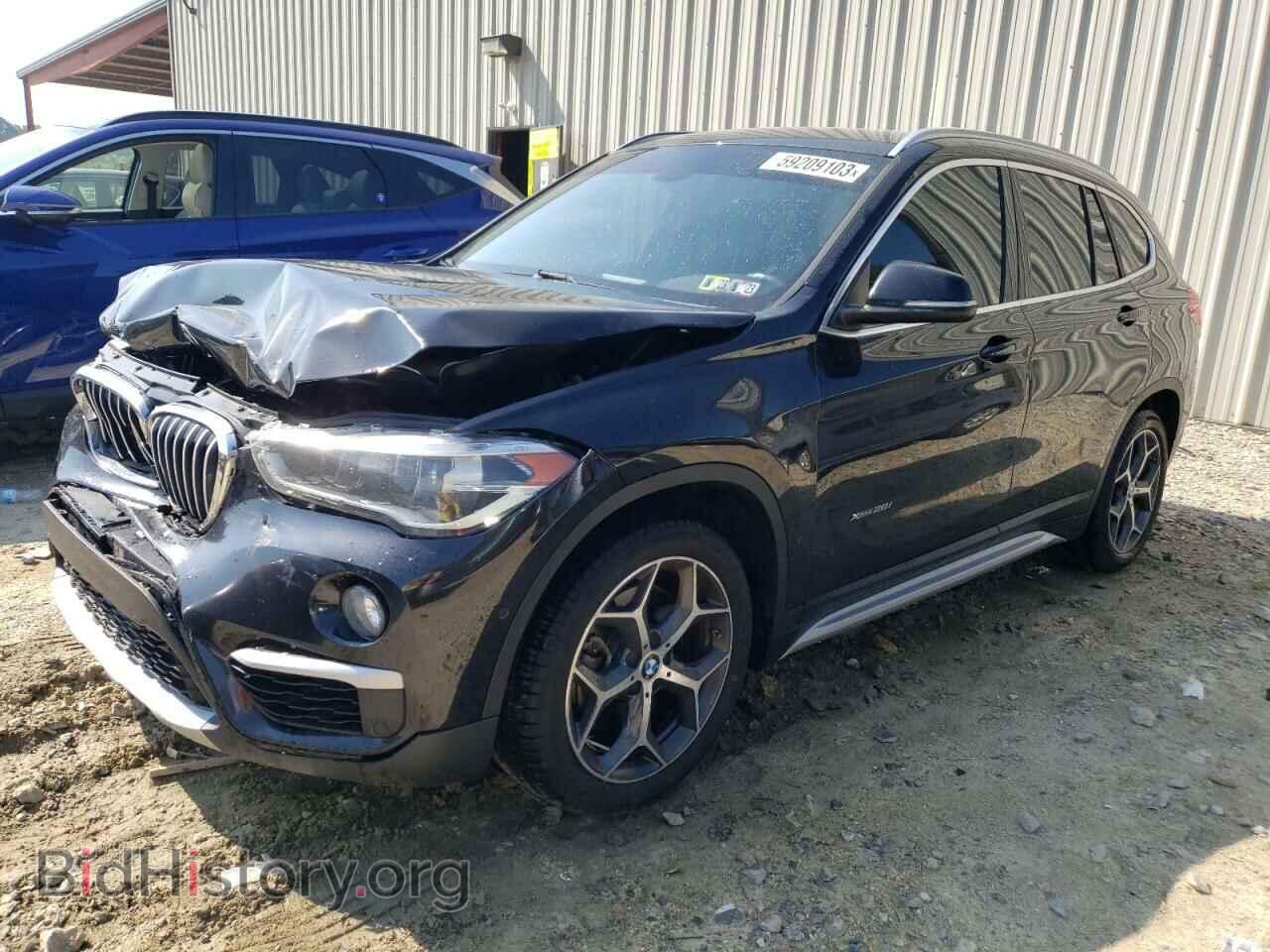 Фотография WBXHT3C35H5F70811 - BMW X1 2017