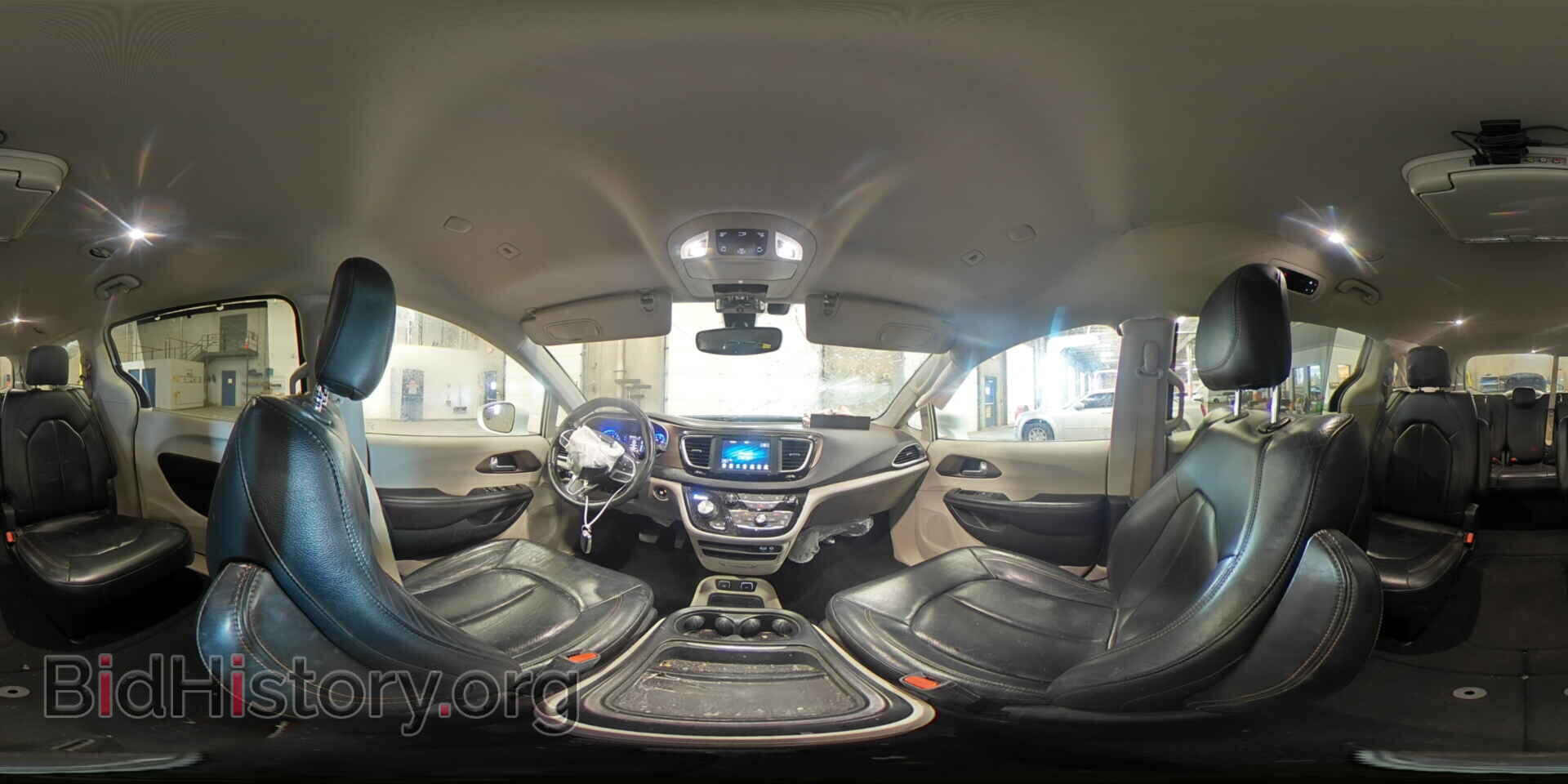 2019 CHRYSLER PACIFICA - VIN: 2C4RC1BG5KR507452 - Photo 28
