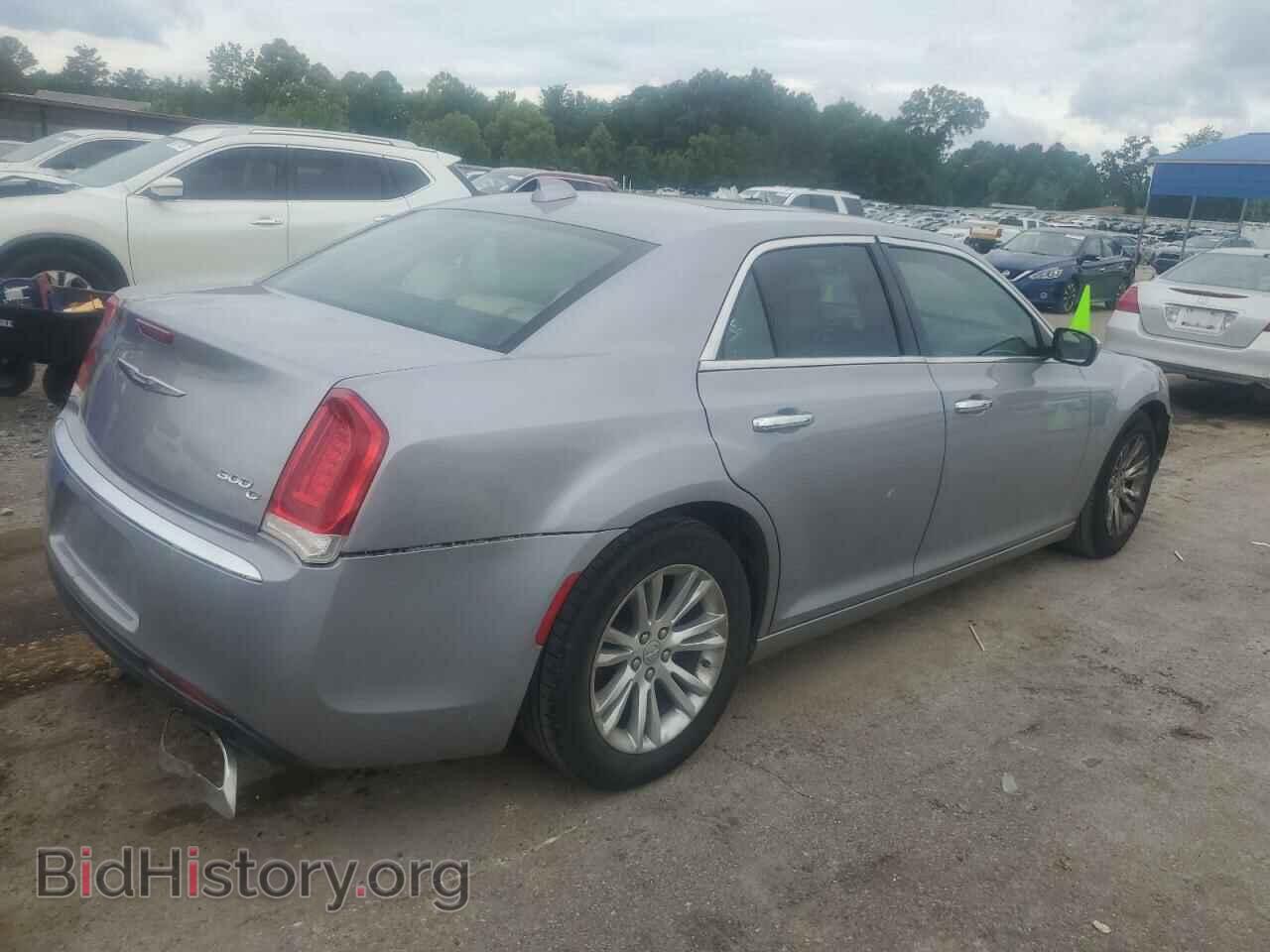 2017 CHRYSLER 300 - VIN: 2C3CCAEG3HH551955 - Фото 3