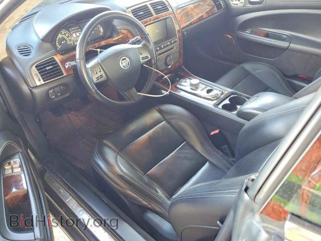 2011 JAGUAR XK - VIN: SAJWA4FB1BLB39034 - Фото 8
