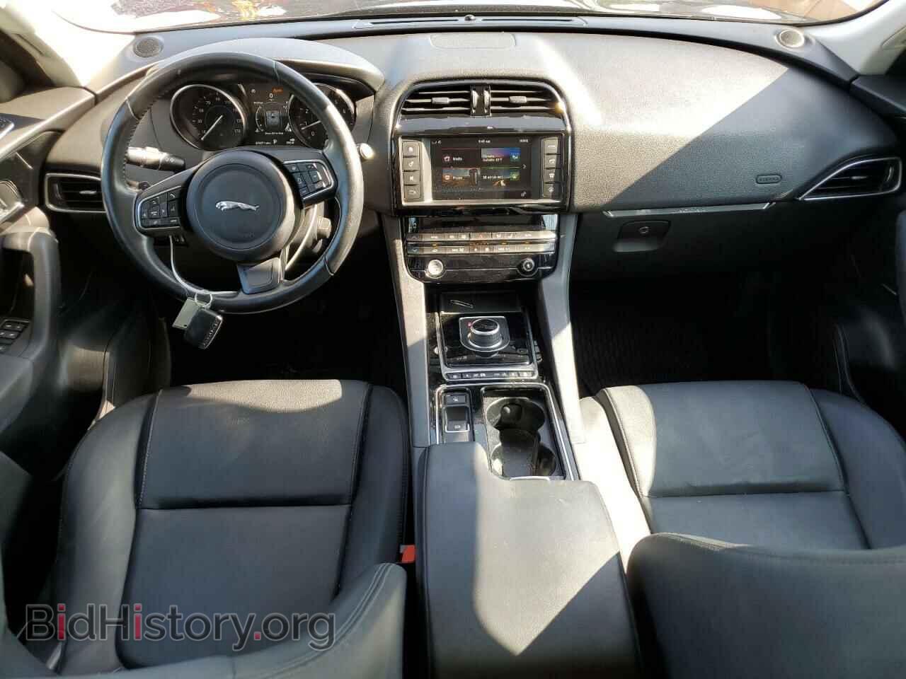 2018 JAGUAR F-PACE - VIN: SADCJ2FX6JA299858 - Фото 8
