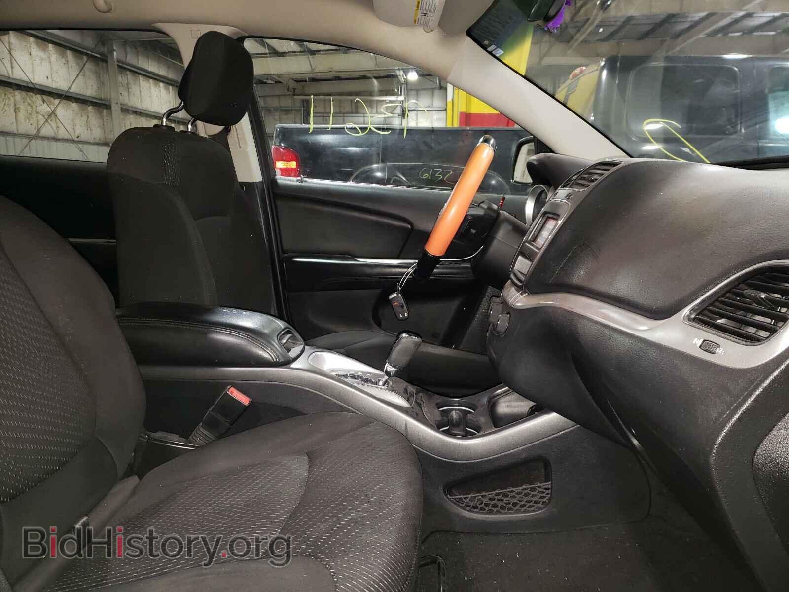 2017 DODGE JOURNEY - VIN: 3C4PDCBG1HT536632 - Фото 5