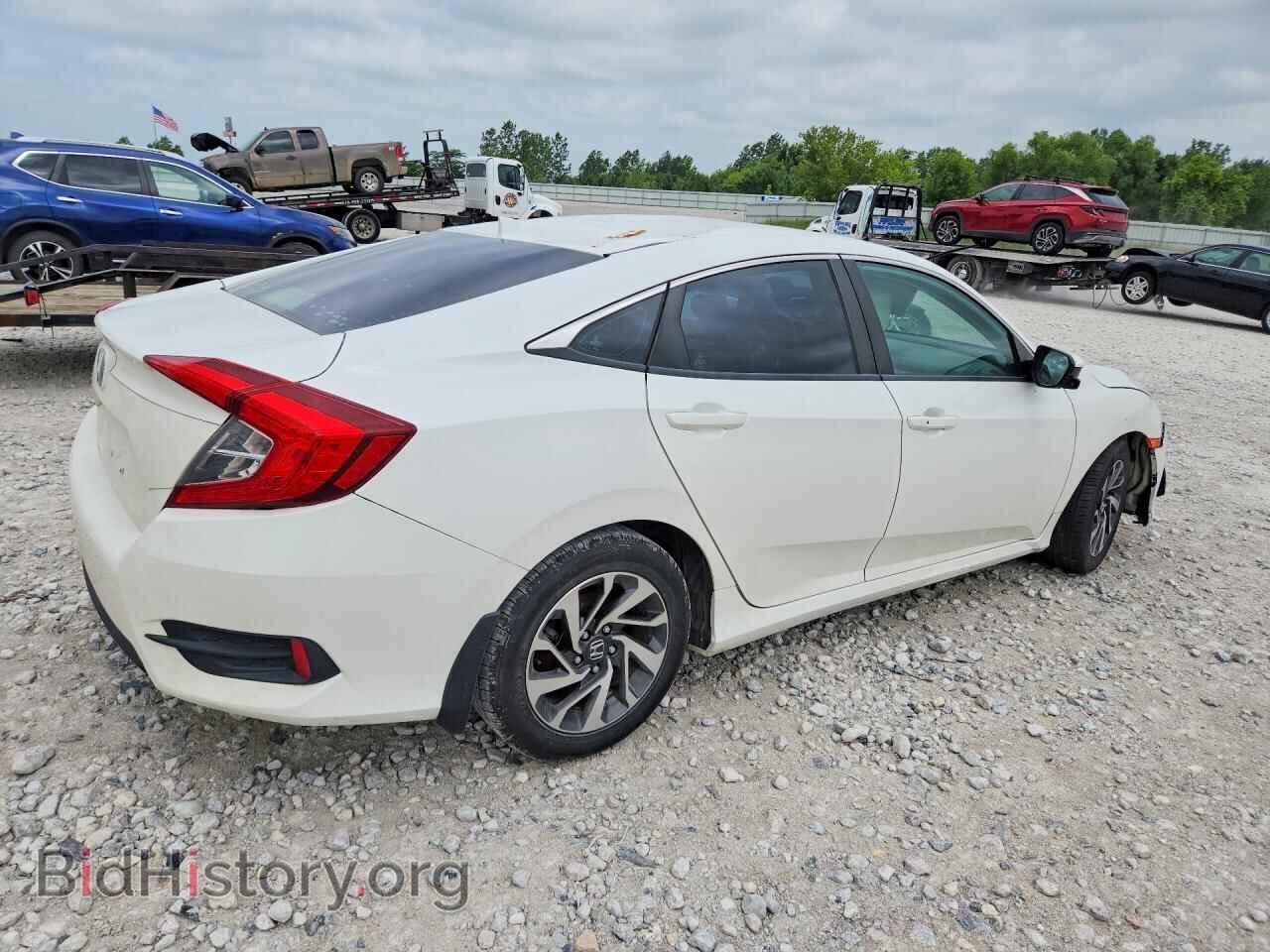 2018 HONDA CIVIC - VIN: 19XFC2F77JE001091 - Фото 3