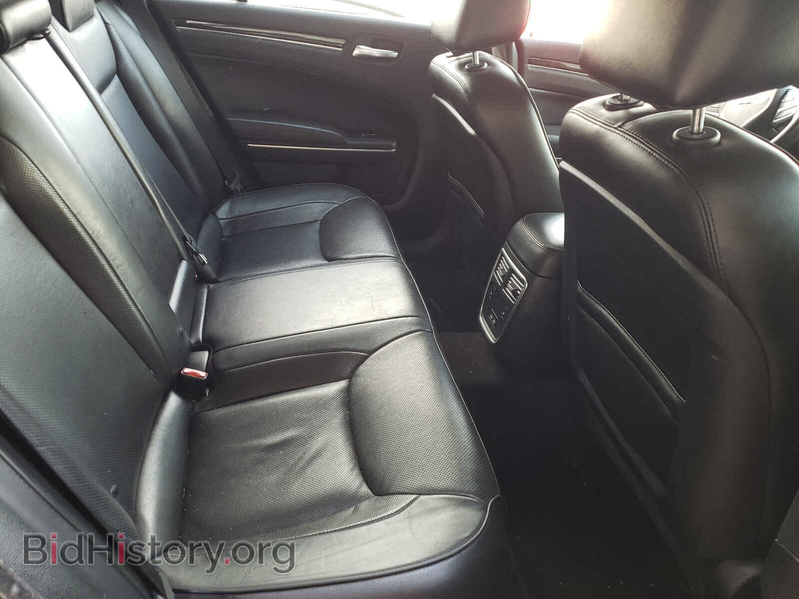 2019 CHRYSLER 300 - VIN: 2C3CCAEG9KH528204 - Фото 6